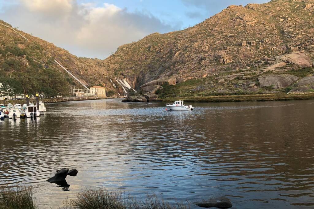 Апартаменты Junto Camino De Santiago,1ª Linea De Playa Финистерре Экстерьер фото
