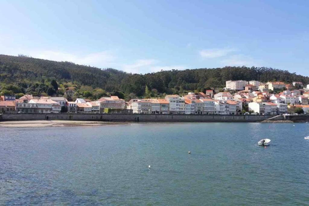 Апартаменты Junto Camino De Santiago,1ª Linea De Playa Финистерре Экстерьер фото